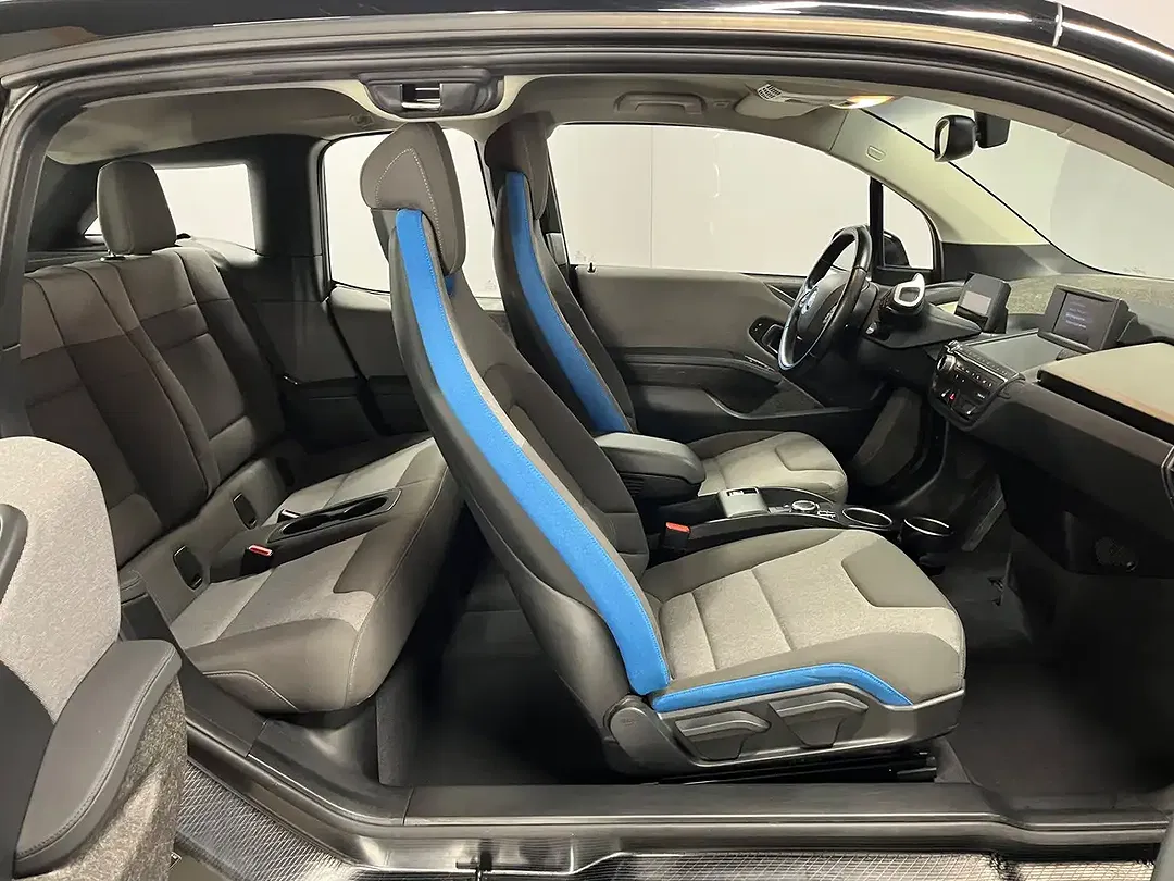 BMW i3 - Thumbnail 15