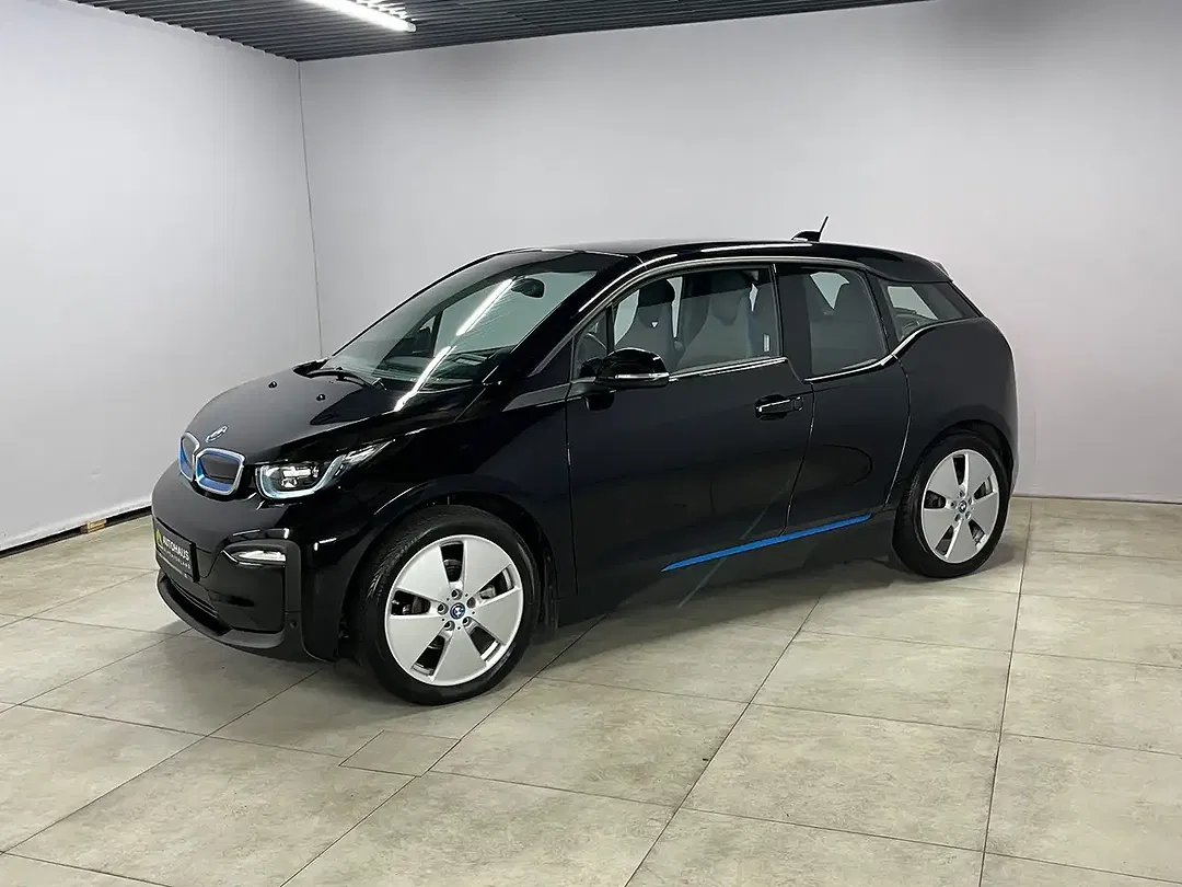 BMW i3 - Thumbnail 6