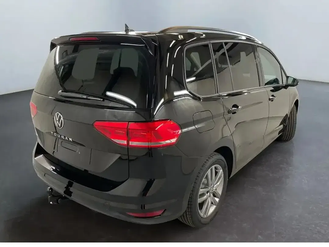 Volkswagen Touran - Thumbnail 18