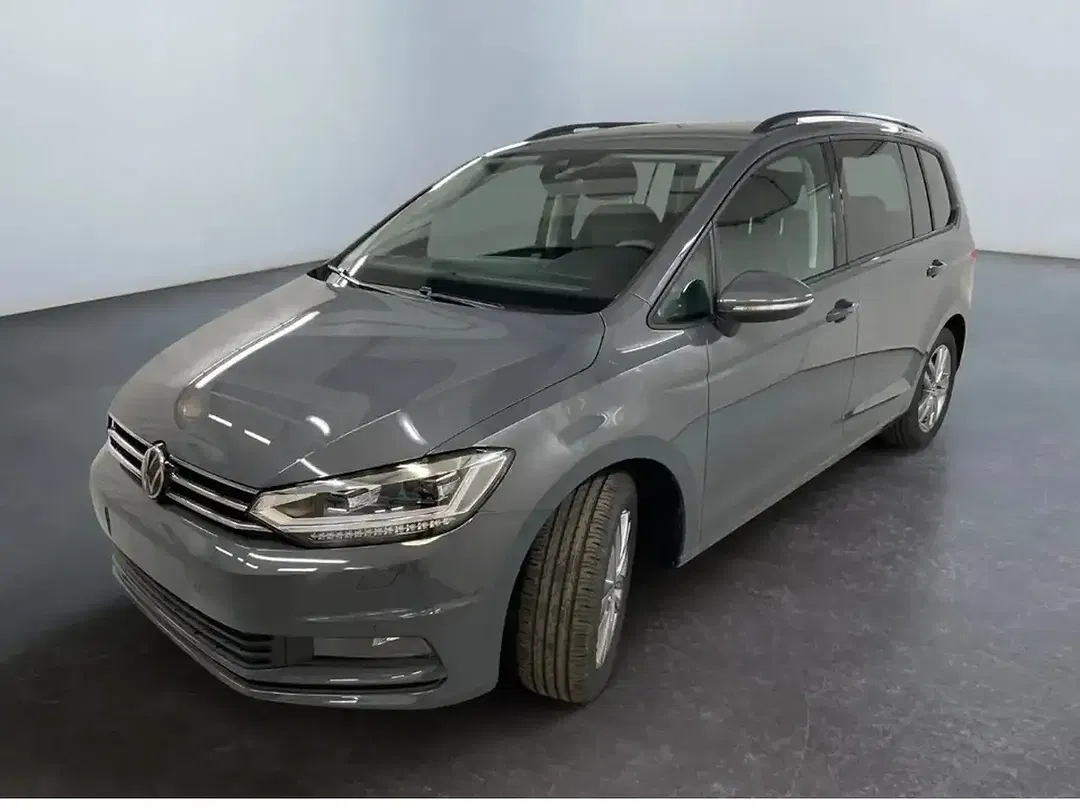 Volkswagen Touran - Thumbnail 3