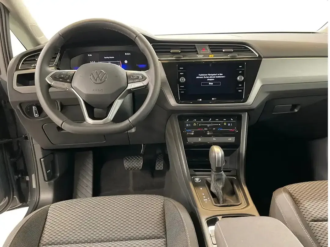 Volkswagen Touran - Thumbnail 9