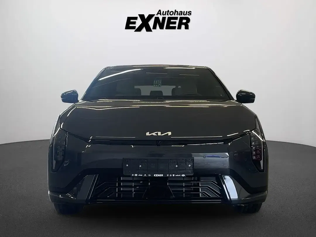 Kia EV4 - Thumbnail 5