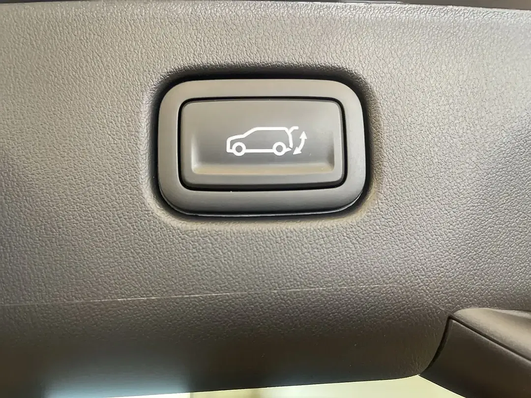 Kia EV4 - Thumbnail 8