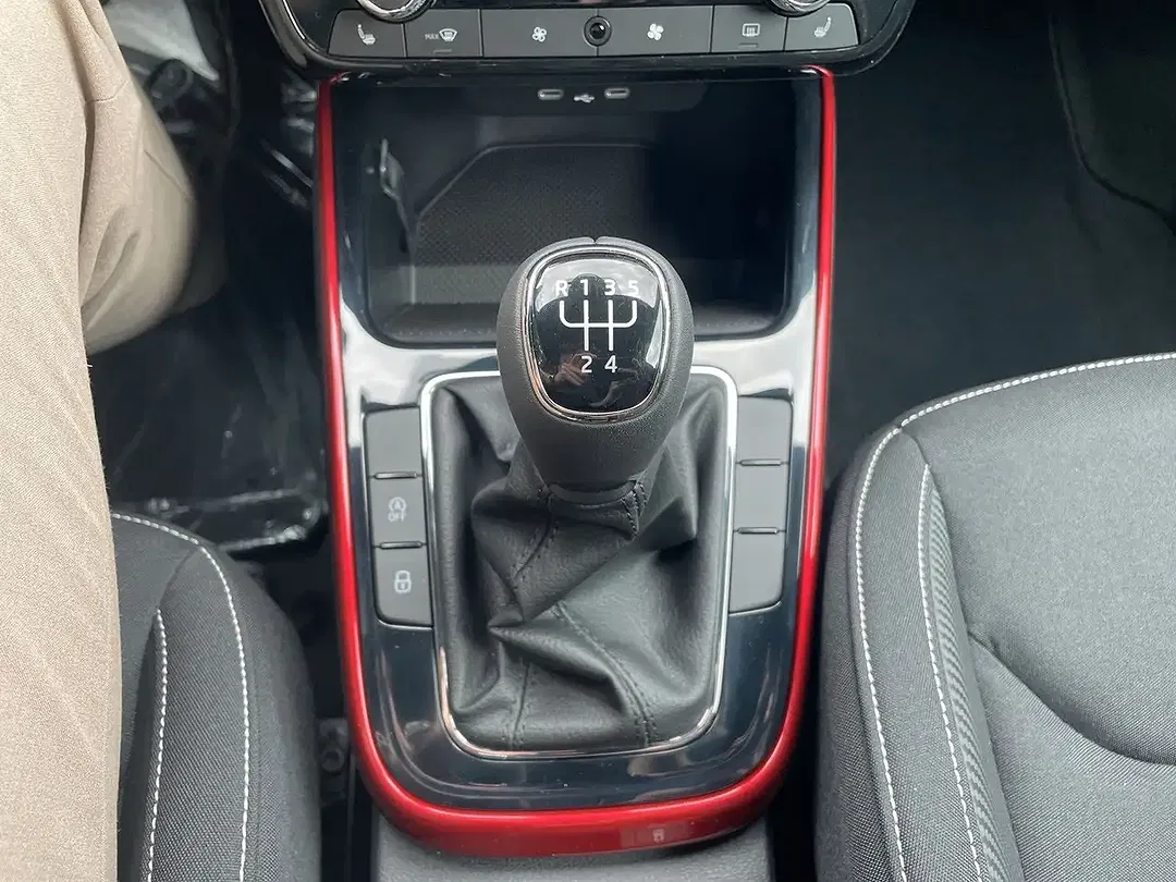 Skoda Fabia - Thumbnail 12