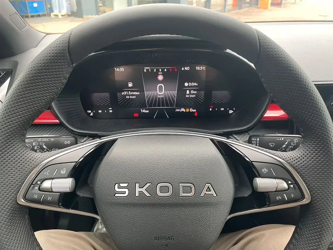 Skoda Fabia - Thumbnail 9