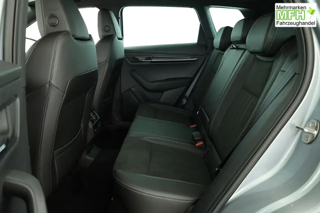 Skoda Karoq - Thumbnail 11