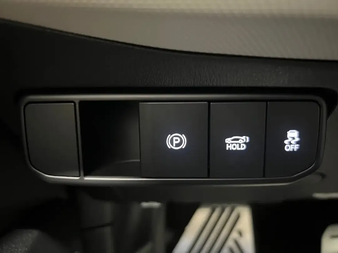 Kia EV4 - Thumbnail 15
