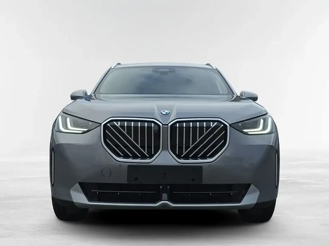 BMW X3 - Thumbnail 3
