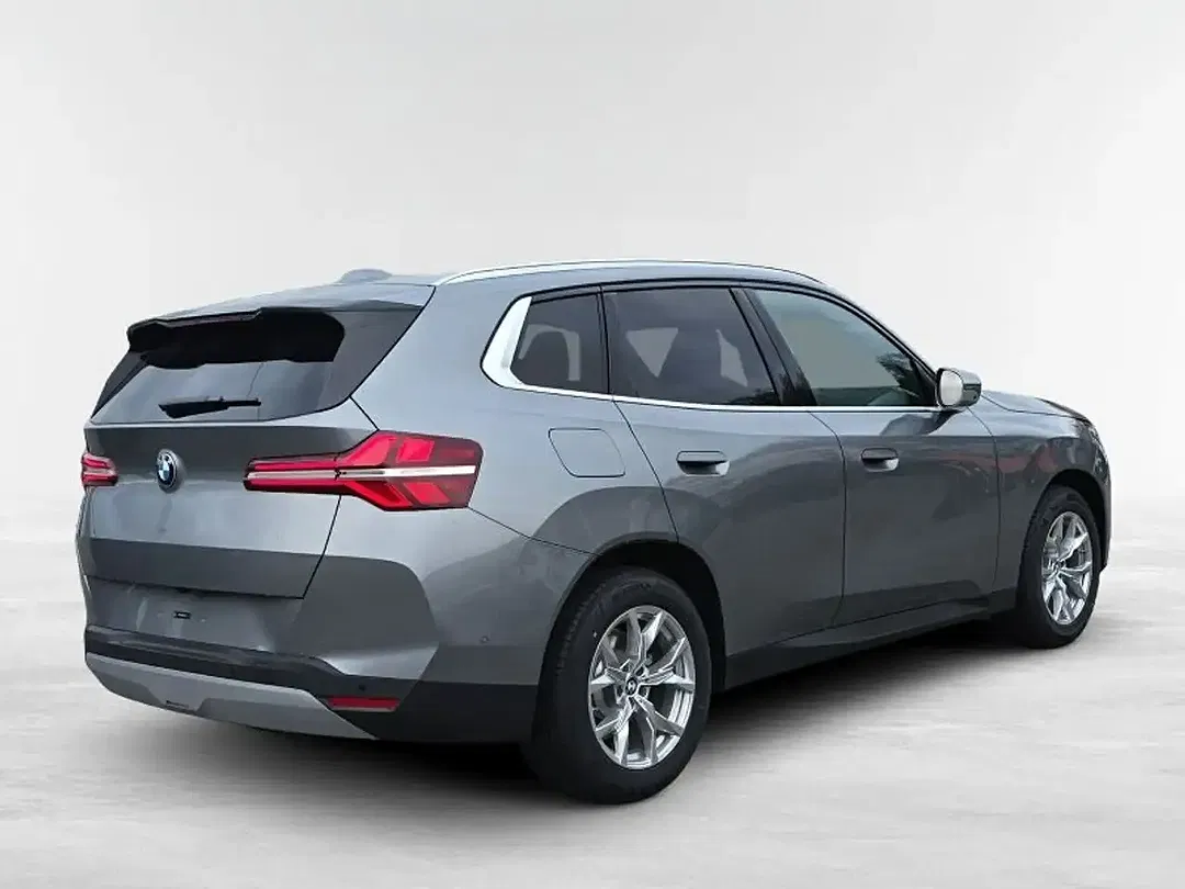 BMW X3 - Thumbnail 6