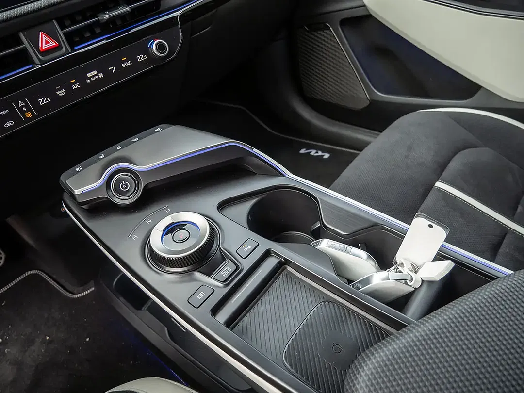 Kia EV6 - Thumbnail 13