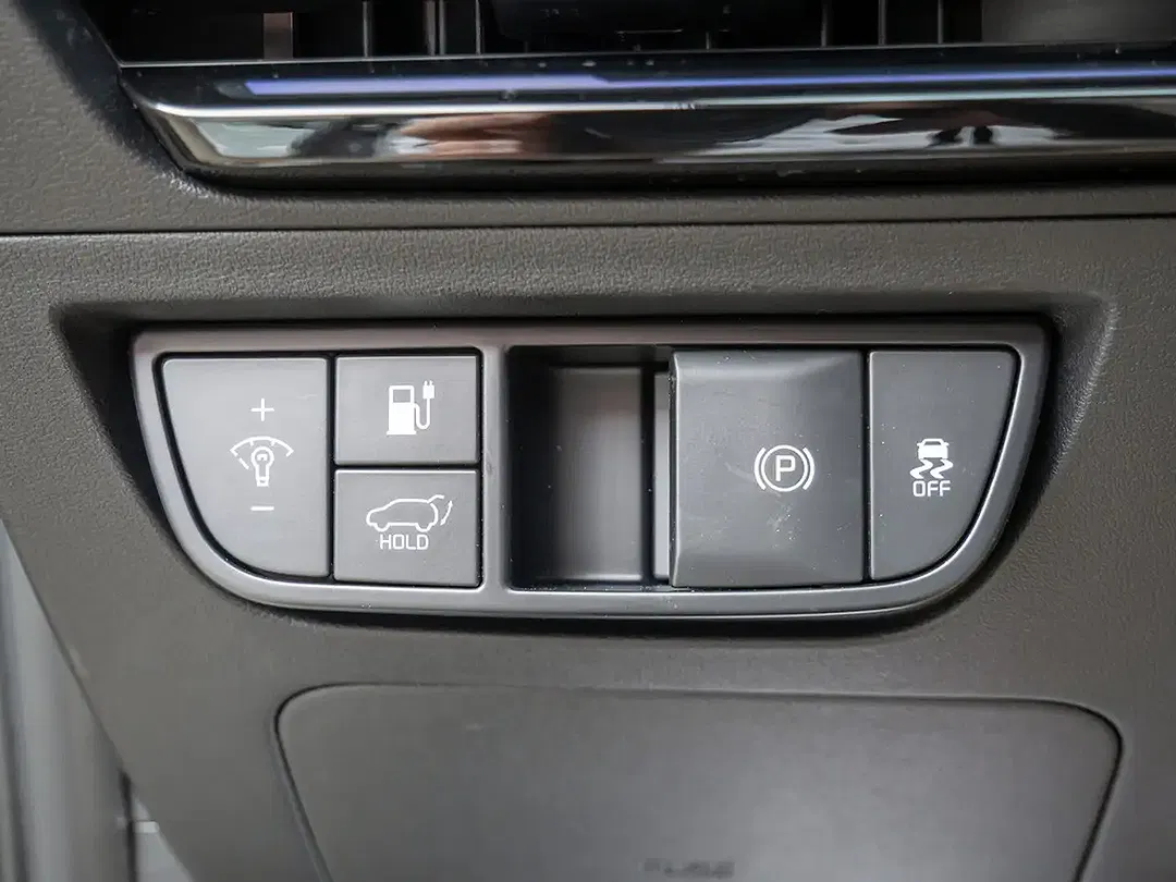 Kia EV6 - Thumbnail 6