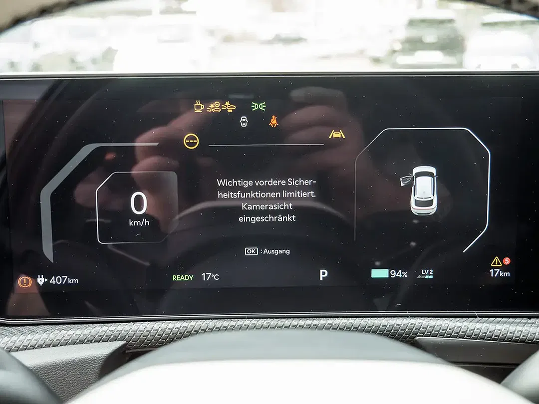 Kia EV6 - Thumbnail 9
