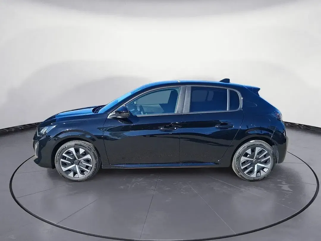 Peugeot 208 - Thumbnail 3