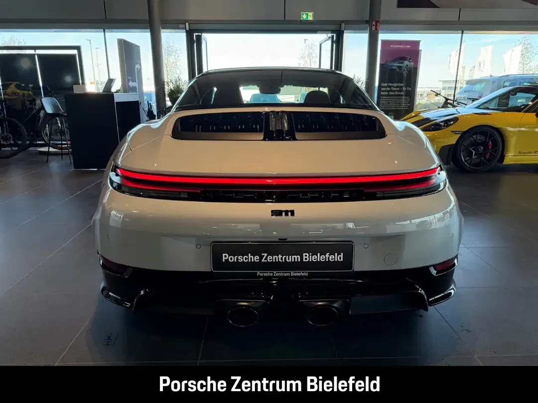 Porsche 992 - Thumbnail 13