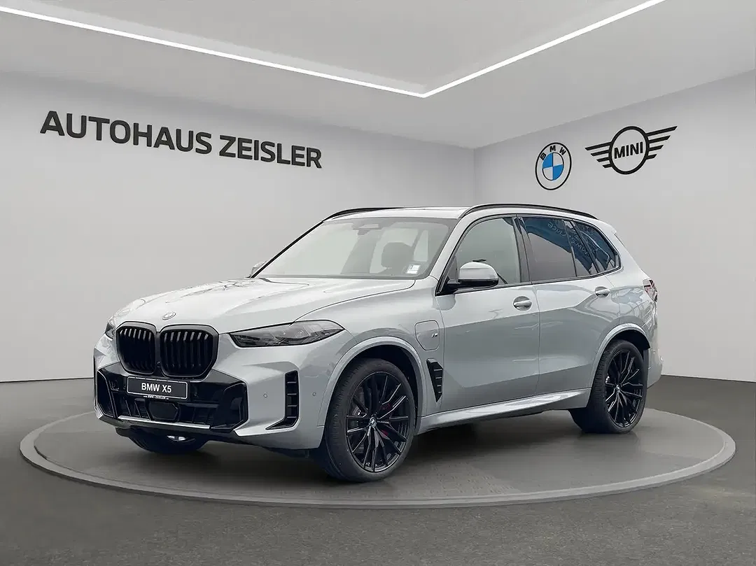 BMW X5 - Thumbnail 1