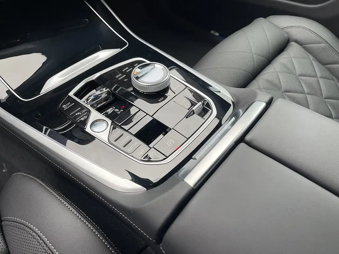 BMW X5 - Thumbnail 9