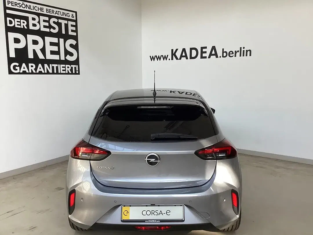 Opel Corsa - Thumbnail 3