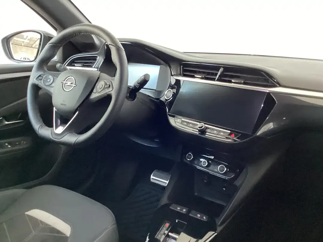 Opel Corsa - Thumbnail 7