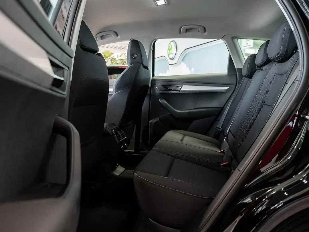 Skoda Karoq - Thumbnail 7