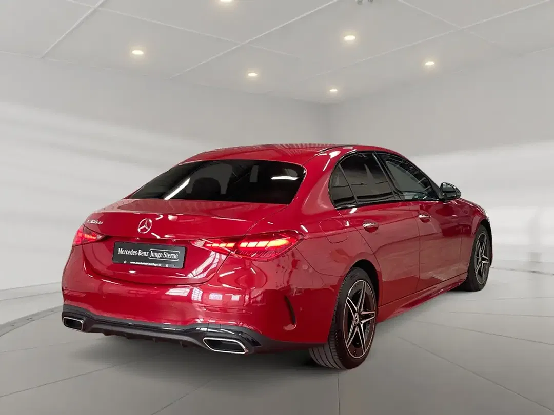 Mercedes-Benz C 300 - Thumbnail 2