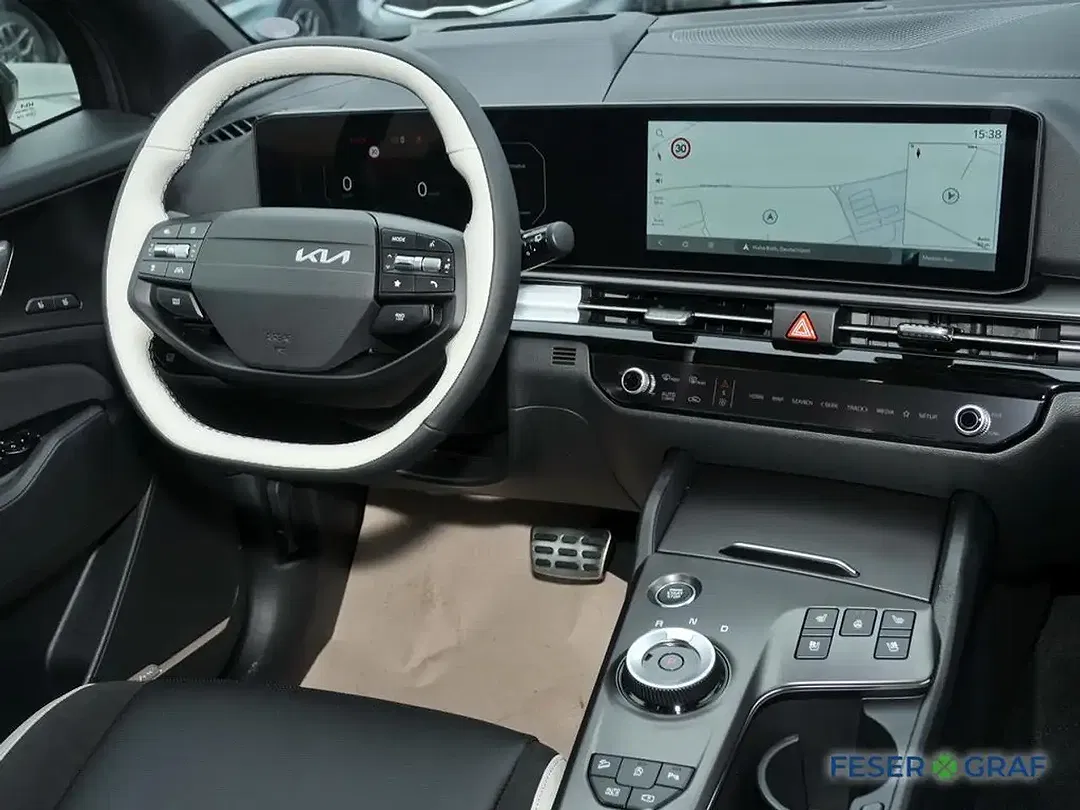 Kia Sportage - Thumbnail 3