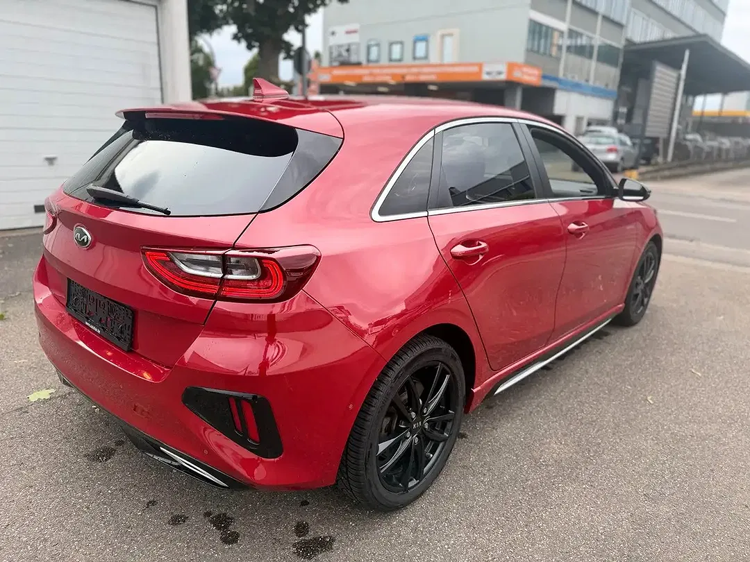 Kia Ceed / cee'd - Thumbnail 6