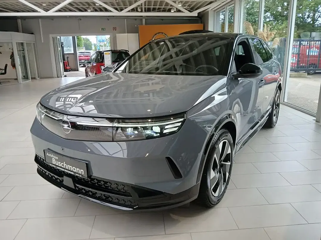 Opel Grandland X - Thumbnail 1
