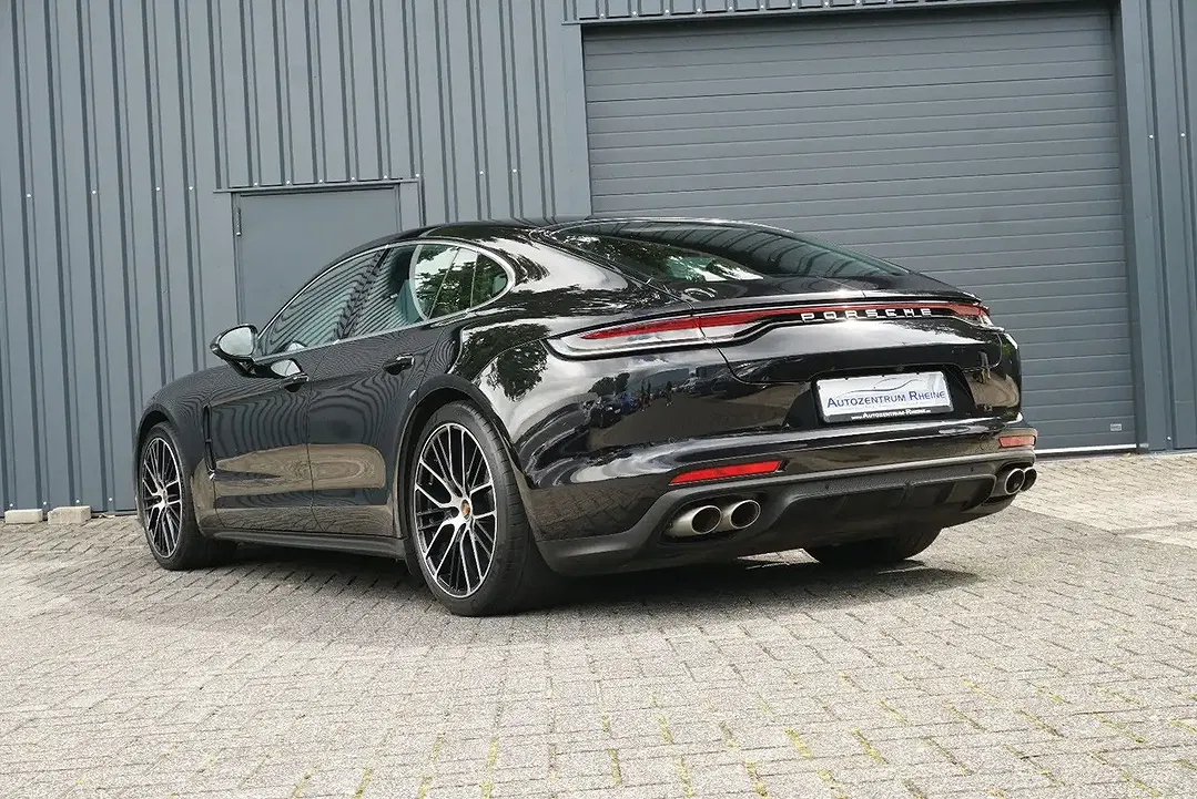 Porsche Panamera - Thumbnail 5
