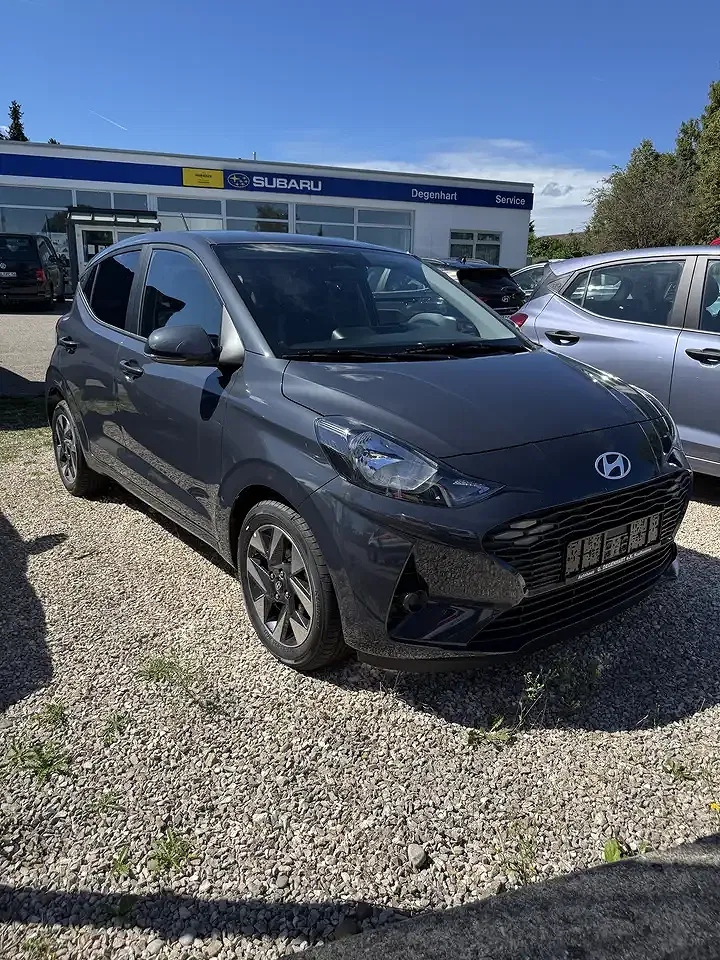 Hyundai i10 - Thumbnail 2