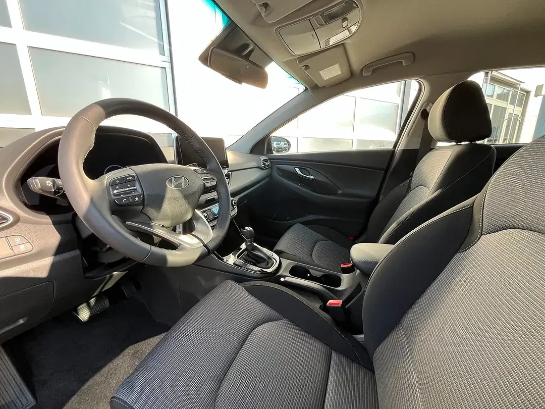 Hyundai i30 - Thumbnail 13
