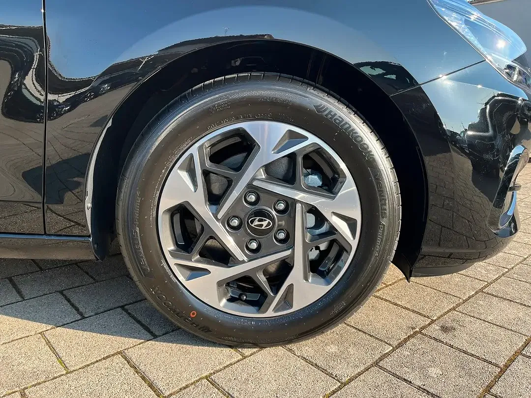 Hyundai i30 - Thumbnail 4