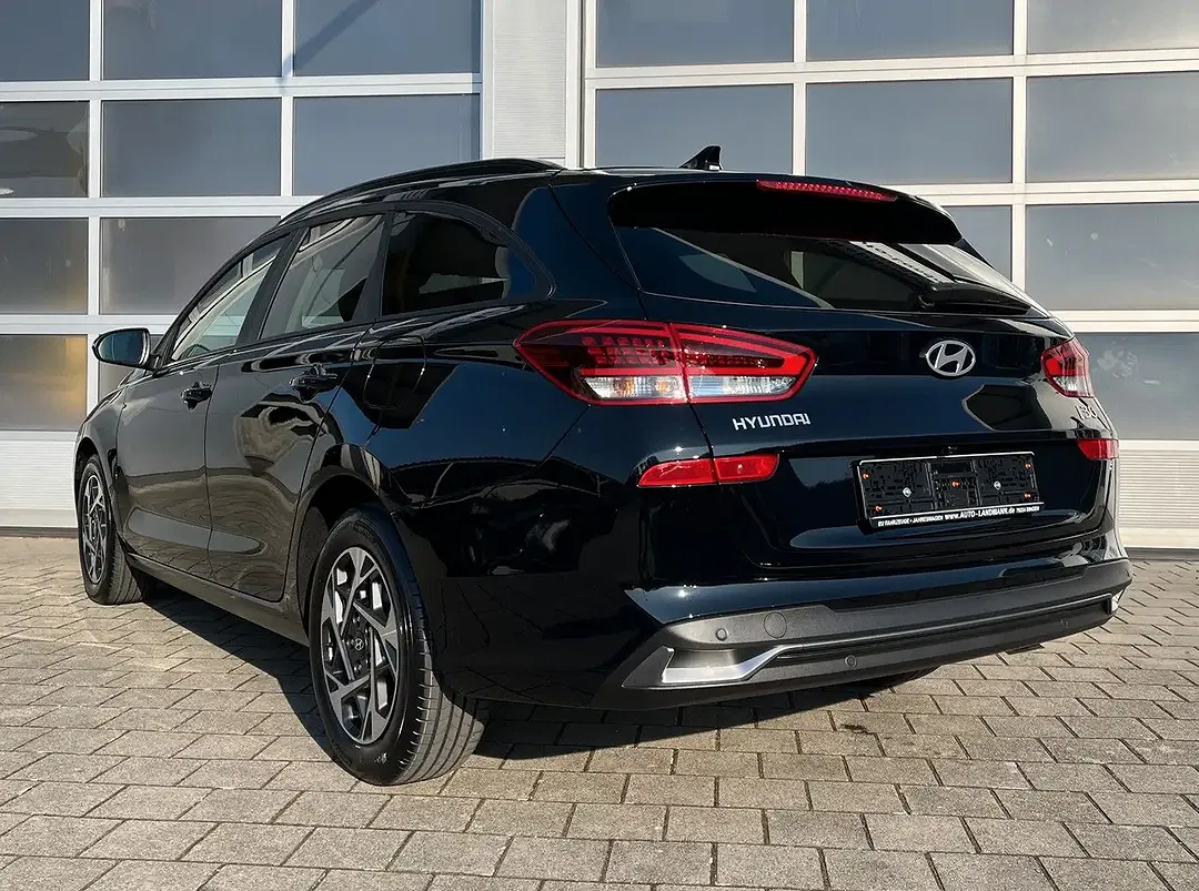 Hyundai i30 - Thumbnail 9