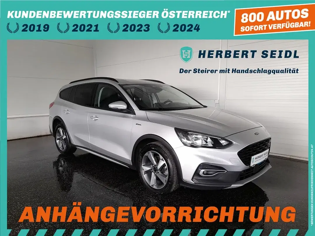 Ford Focus - Thumbnail 1