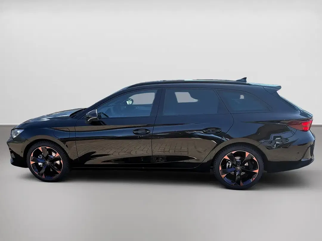 CUPRA Leon - Thumbnail 3