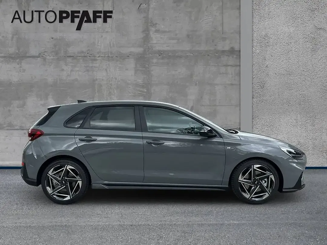 Hyundai i30 - Thumbnail 4