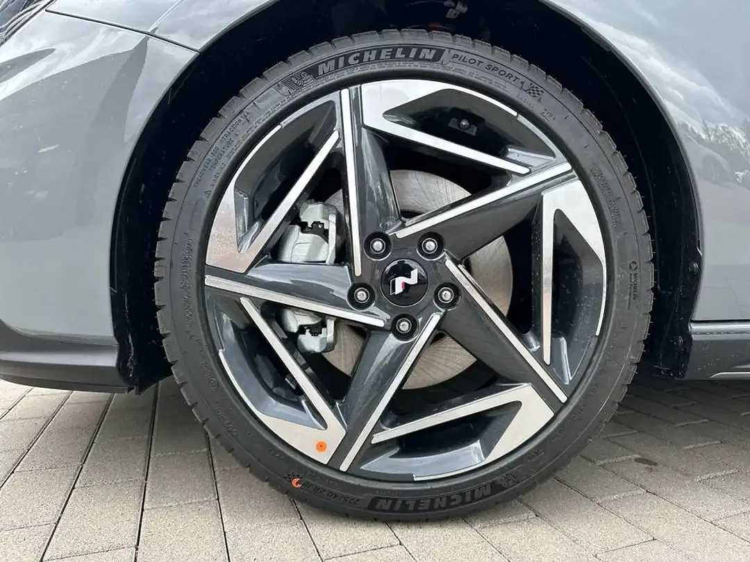 Hyundai i30 - Thumbnail 9