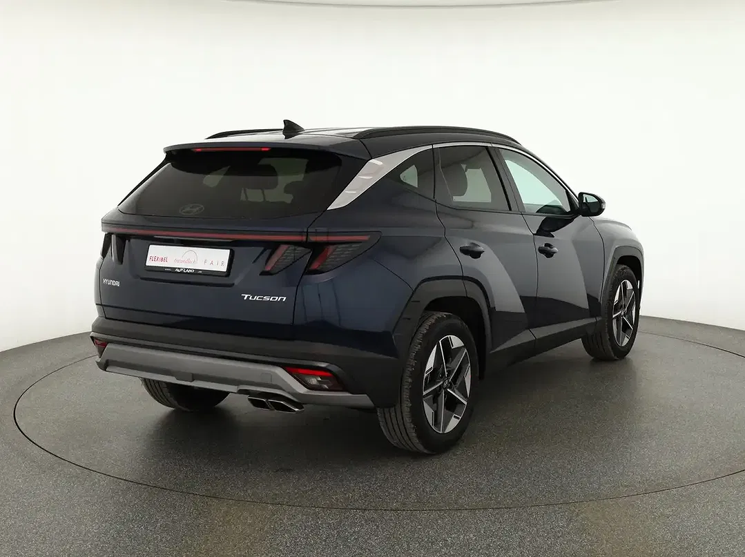 Hyundai TUCSON - Thumbnail 4