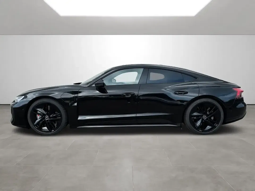Audi RS e-tron GT - Thumbnail 4