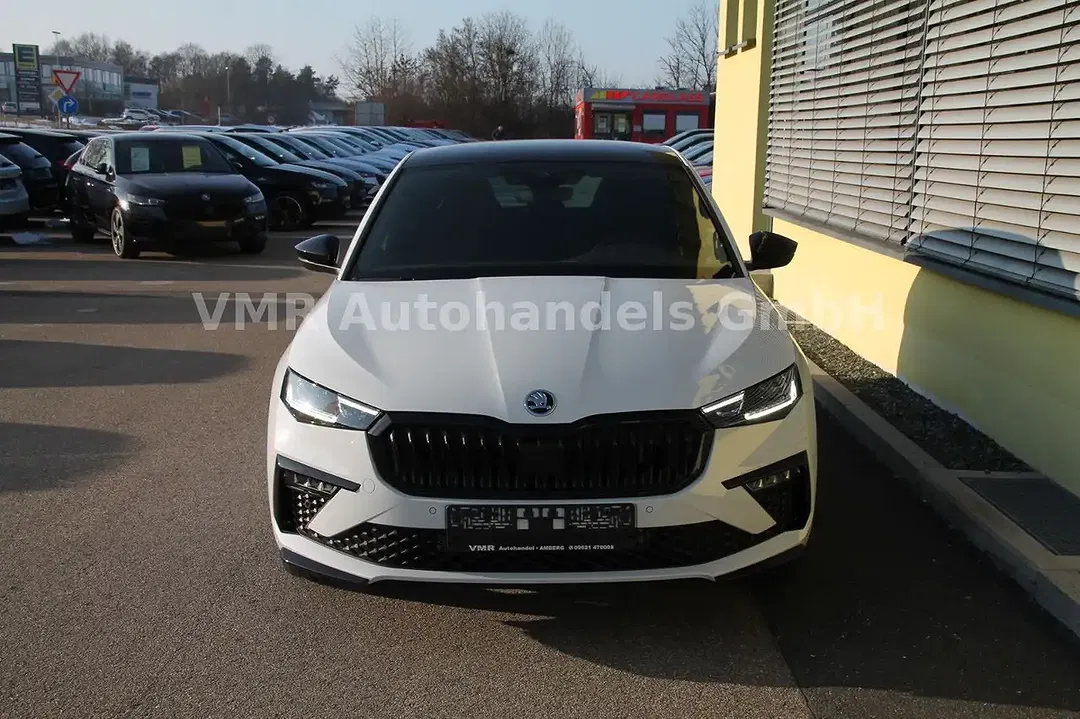 Skoda Scala - Thumbnail 3
