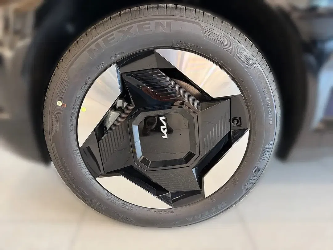 Kia EV5 - Thumbnail 4