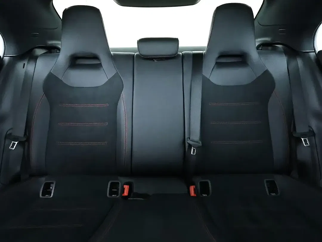 Mercedes-Benz CLA 180 - Thumbnail 15
