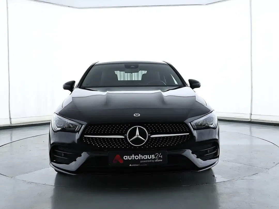 Mercedes-Benz CLA 180 - Thumbnail 2
