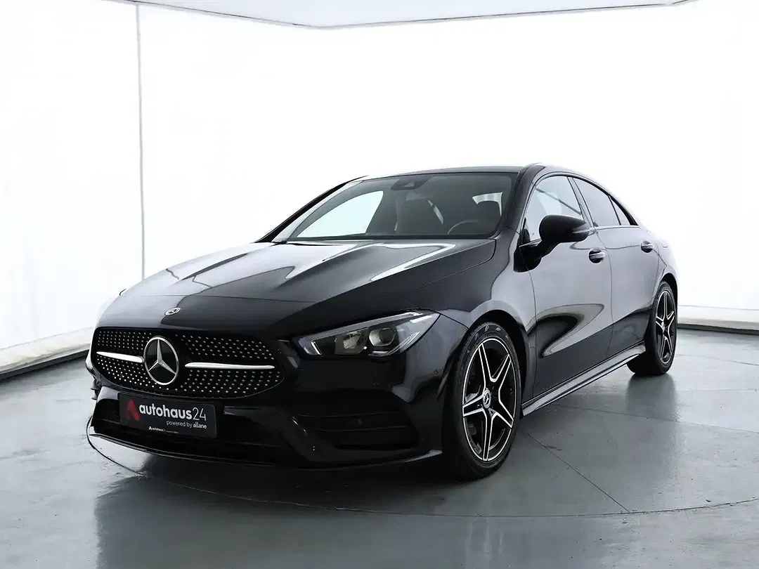 Mercedes-Benz CLA 180 - Thumbnail 3