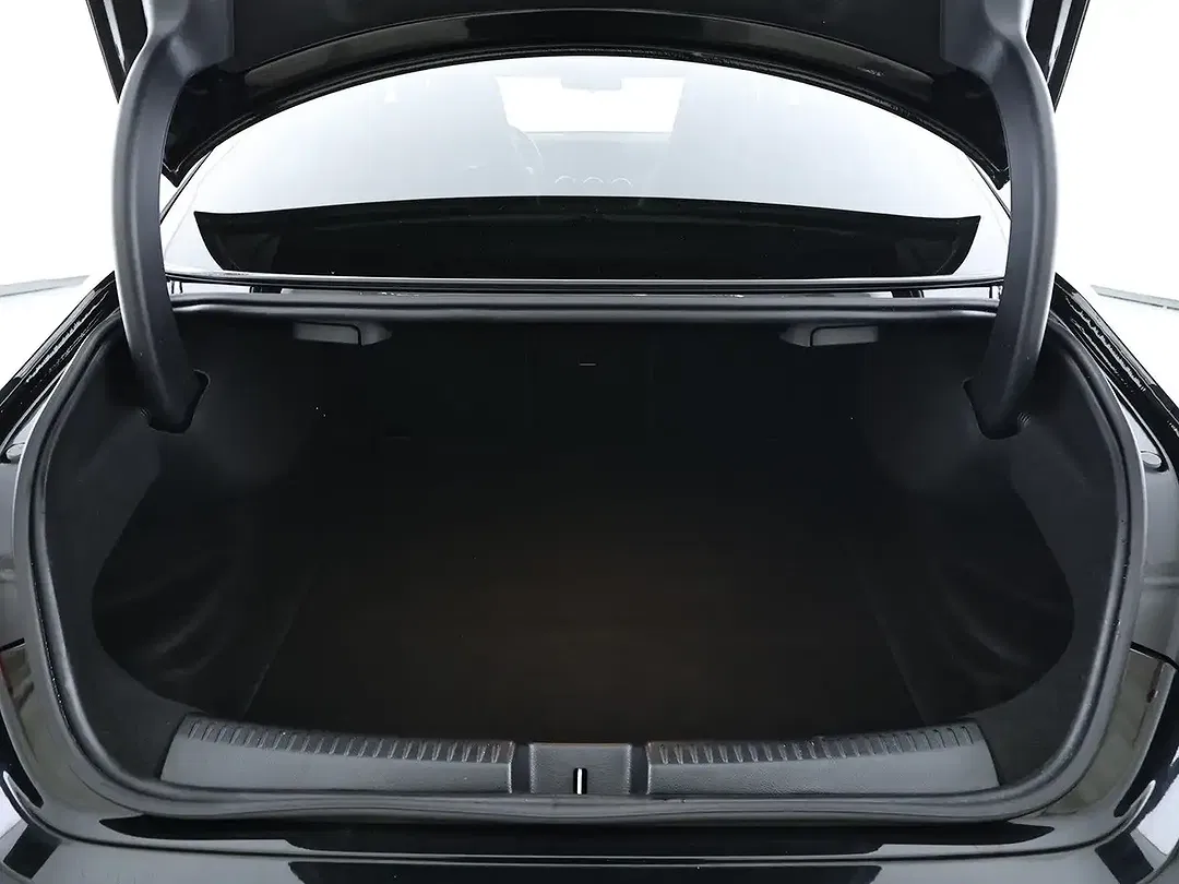 Mercedes-Benz CLA 180 - Thumbnail 6