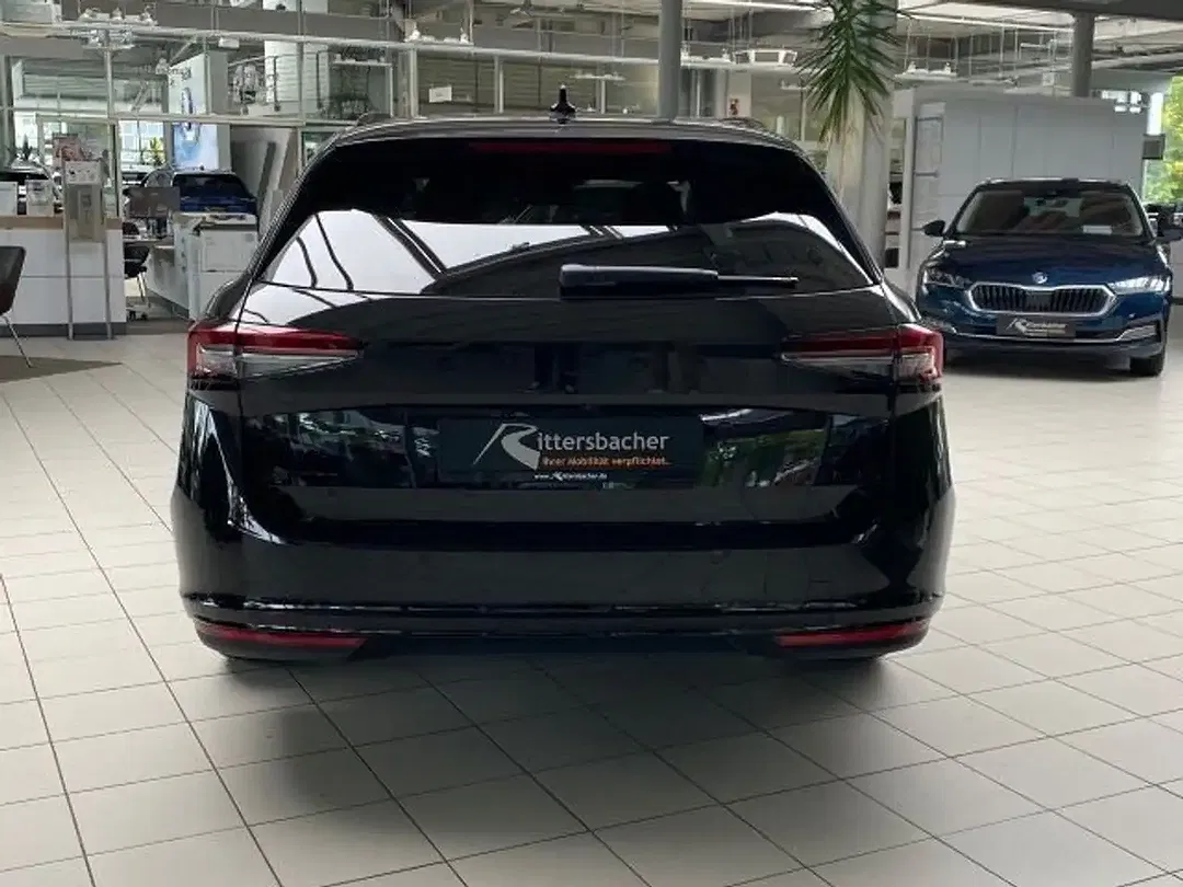 Skoda Superb - Thumbnail 5