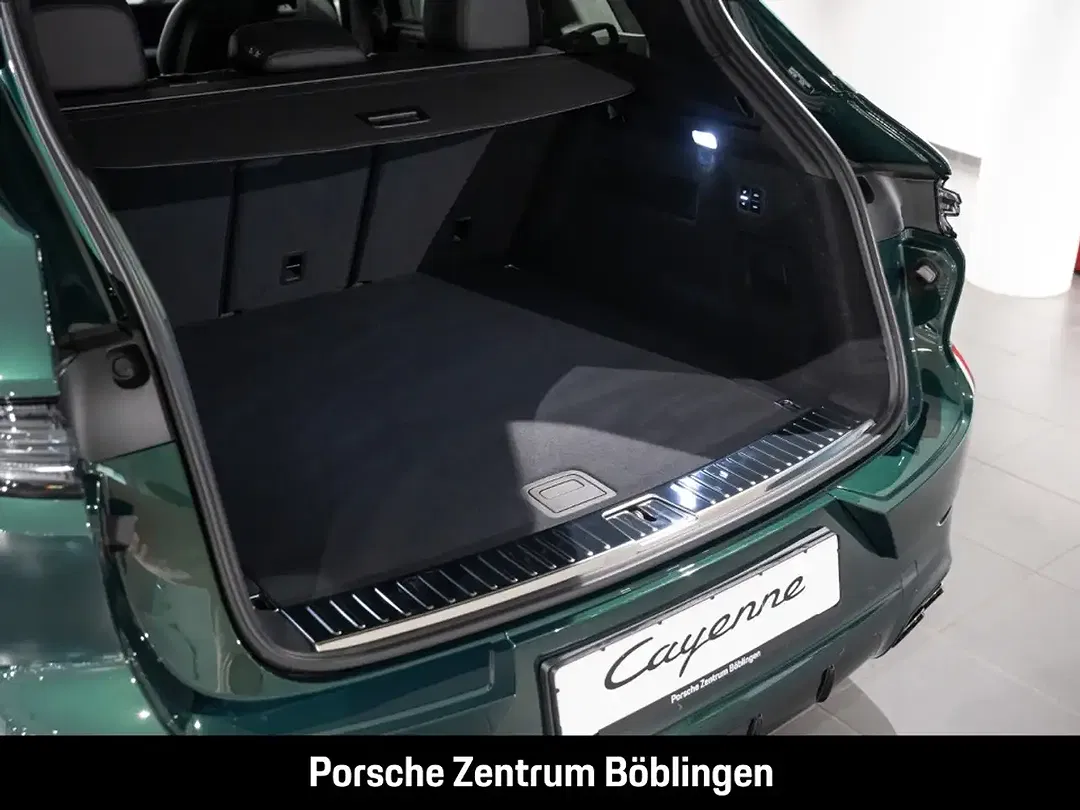 Porsche Cayenne - Thumbnail 13