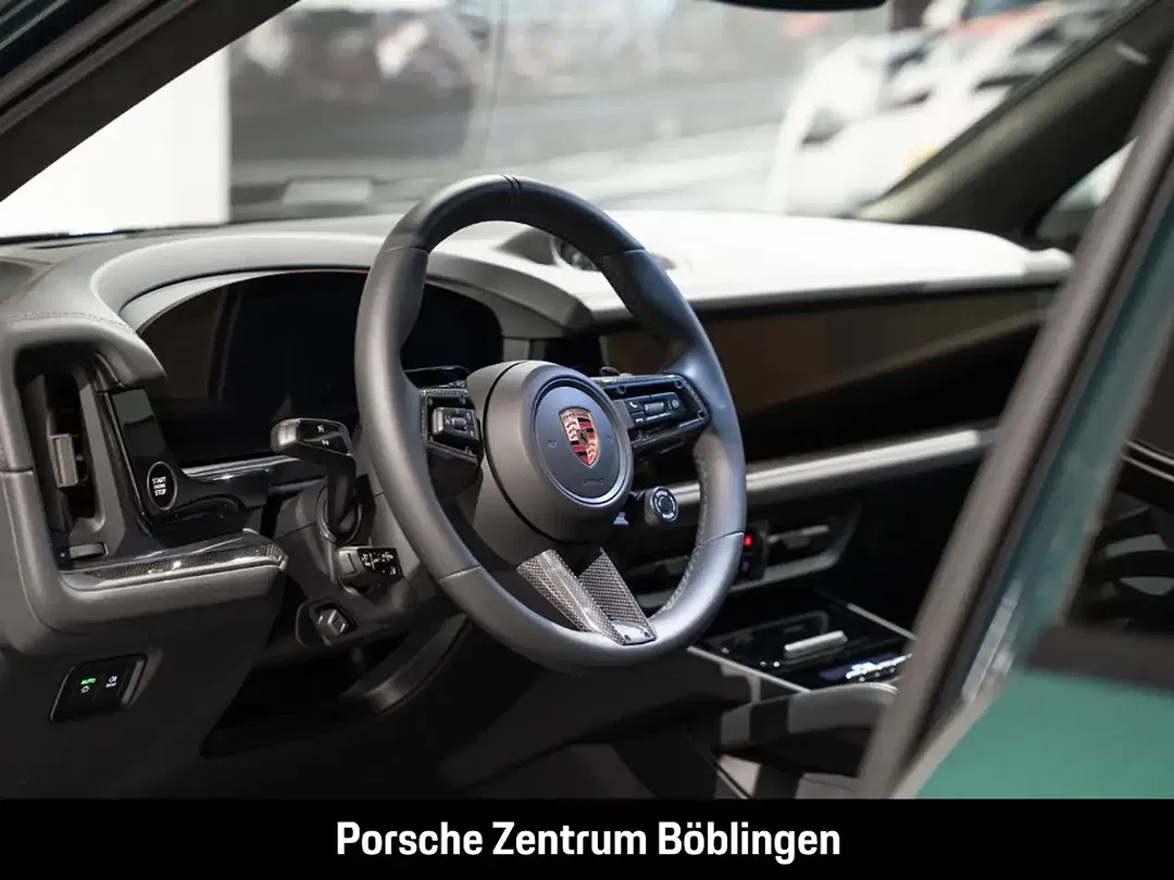 Porsche Cayenne - Thumbnail 7