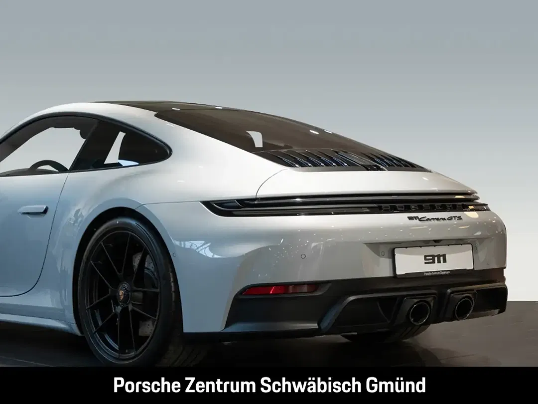 Porsche 992 - Thumbnail 10