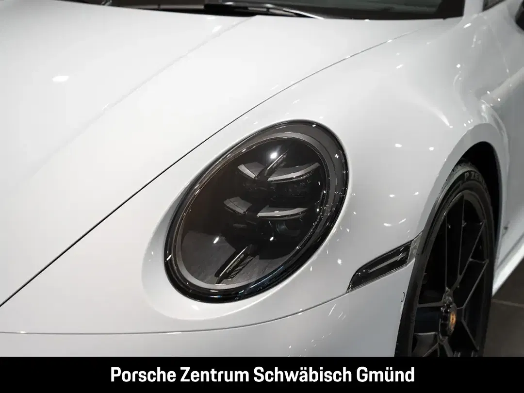 Porsche 992 - Thumbnail 15