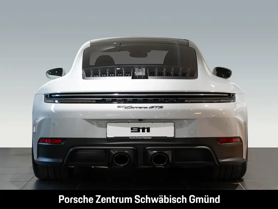 Porsche 992 - Thumbnail 9